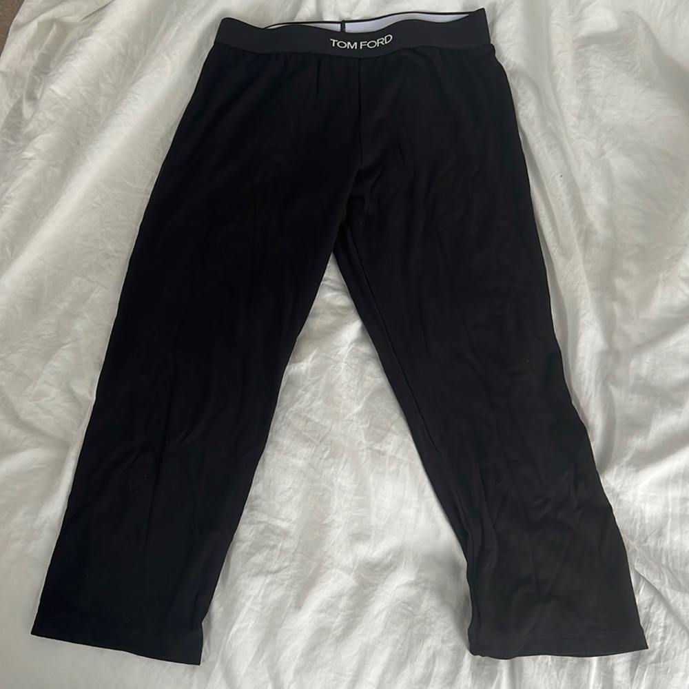 TOM FORD
Logo-Band Cropped Biker Shorts